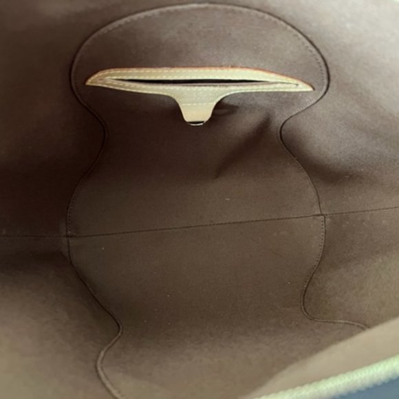 Louis Vuitton Ellipse MM Satchel - Picture 2 of 8